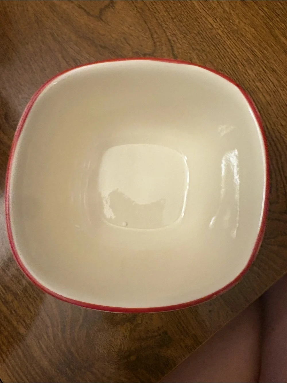 Lenox Red and White Holiday Tea Motif Serving nut/candy dish